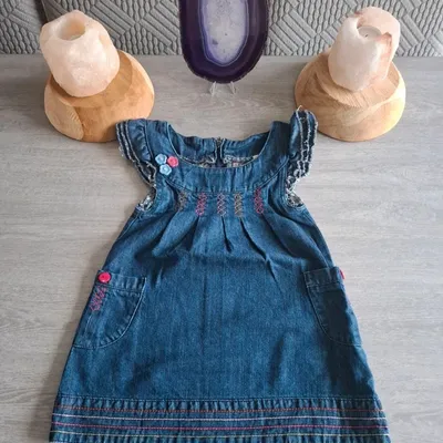 belle Robe en jean bleue taille 2 ans